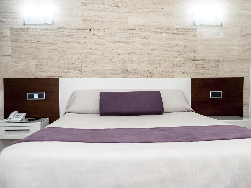 Escuderos Hotel Cruz Argamasilla de Calatrava Phòng bức ảnh